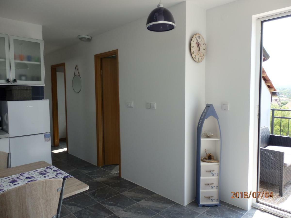 Apartman M&M Милна Екстер'єр фото